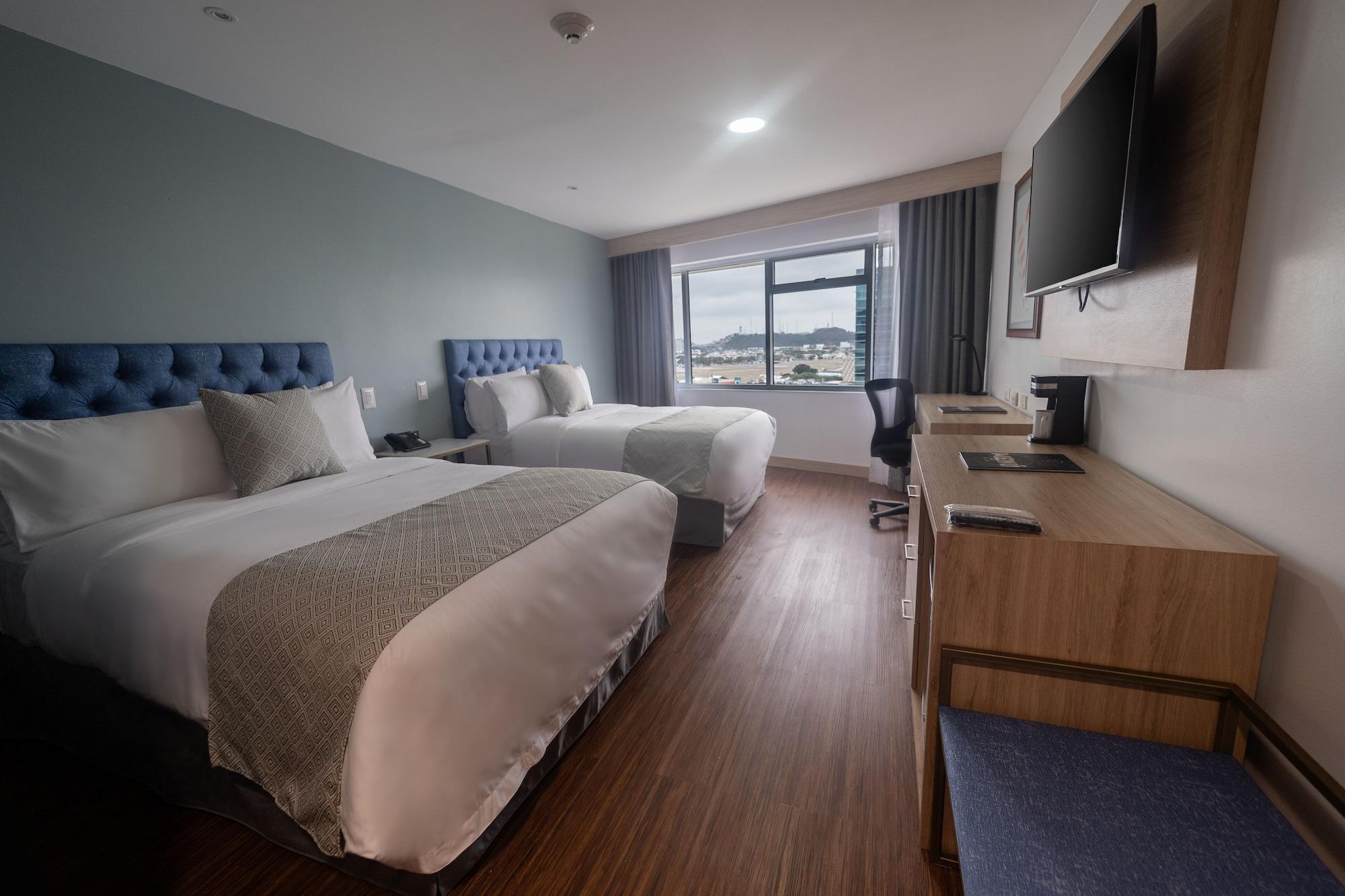 Tryp By Wyndham Guayaquil Airport Hotel Exterior photo