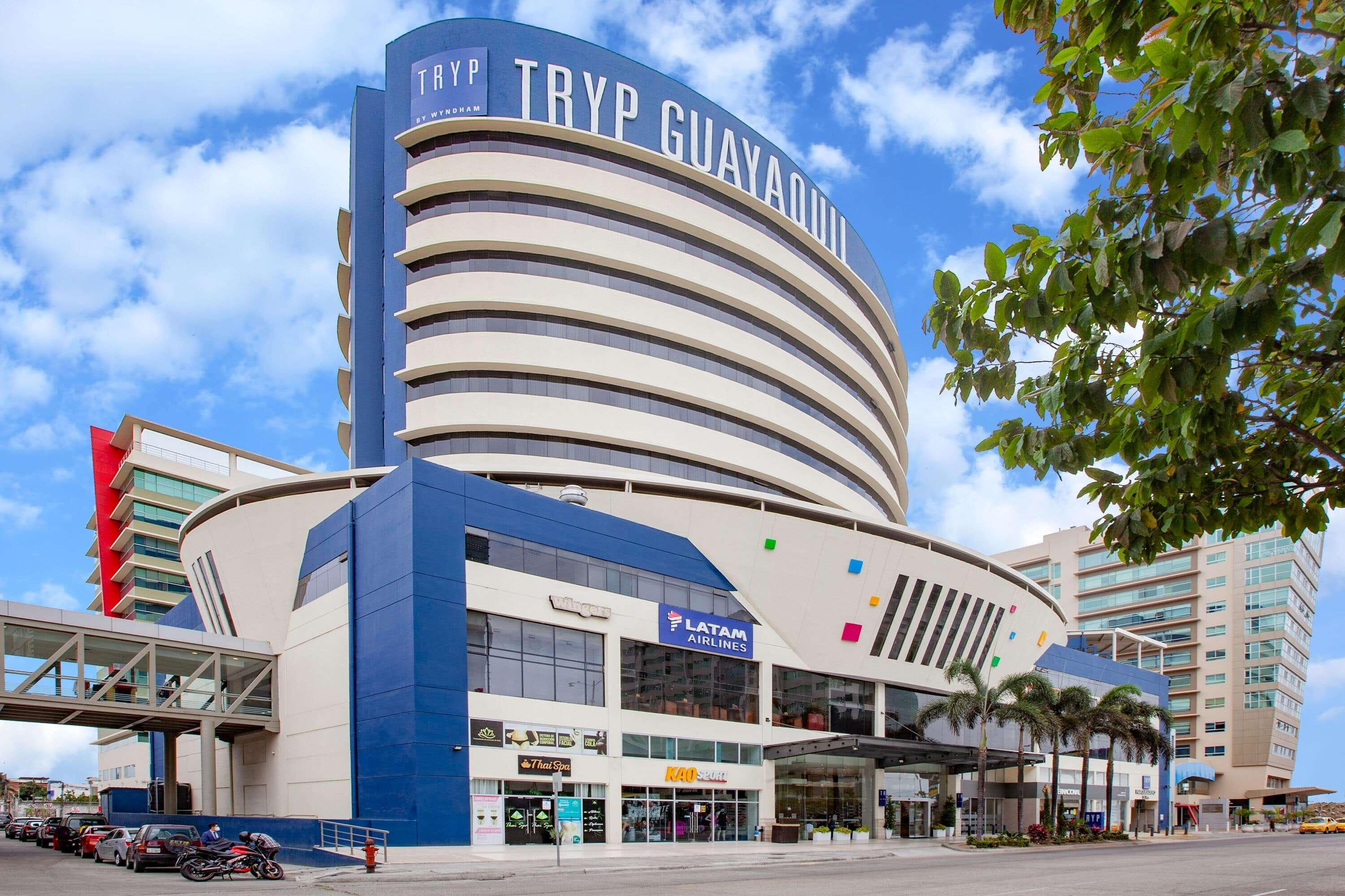 Tryp By Wyndham Guayaquil Airport Hotel Exterior photo